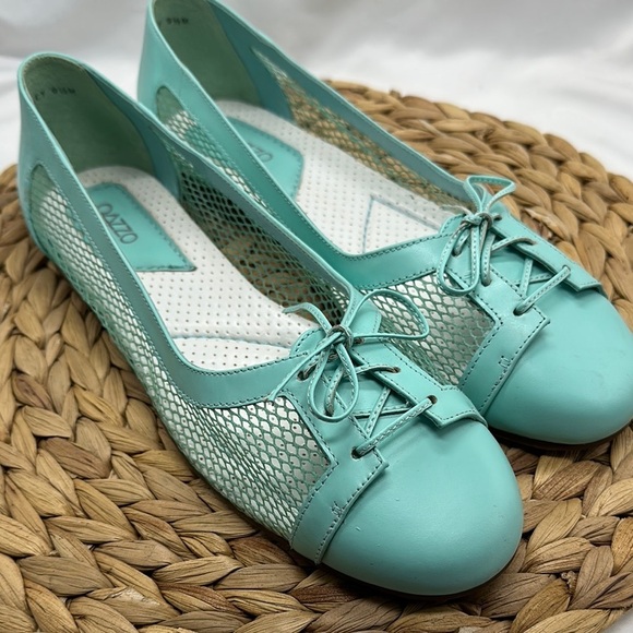 PAZZO Ashley Aqua Green Mesh Lace-Up Women's Ballet Flats NWOT - Picture 1 of 9